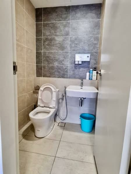 Condominium for Rent at Setia City Residences - Amanda Lim - Bathroom - PropertyGuru.com.my