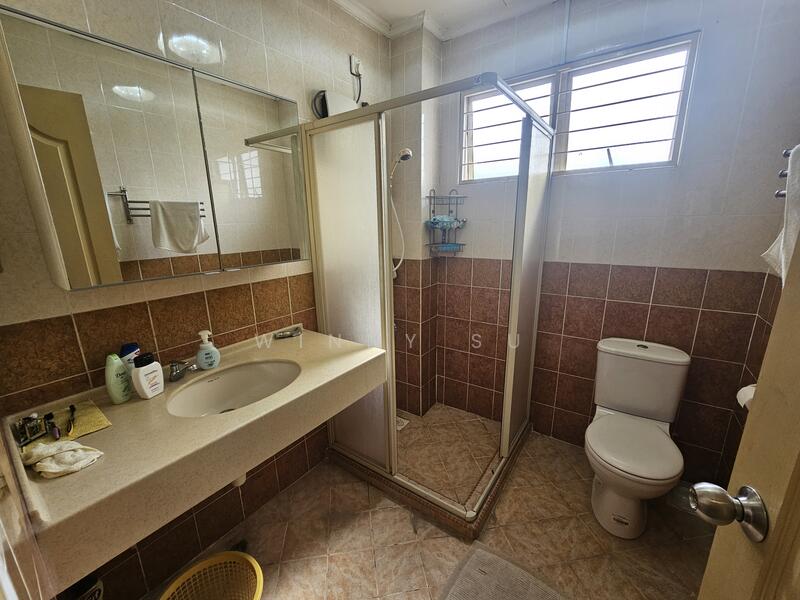 Bukit Jelutong untuk Untuk Dijual - RM 1,550,000, Feb 2026 - Bathroom - PropertyGuru.com.my