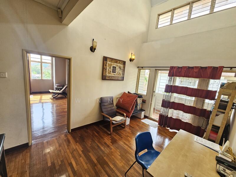 Bukit Jelutong untuk Untuk Dijual - RM 1,550,000, Feb 2026 - Living Room - PropertyGuru.com.my