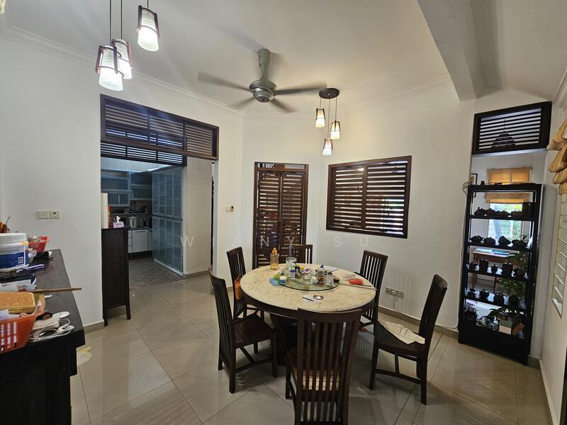 Bukit Jelutong untuk Untuk Dijual - RM 1,550,000, Feb 2026 - Dining Room - PropertyGuru.com.my