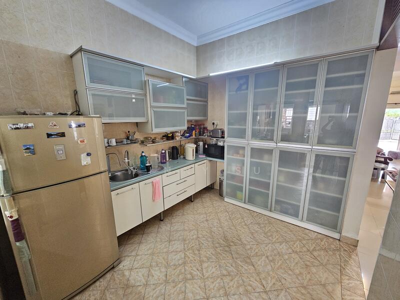 Bukit Jelutong untuk Untuk Dijual - RM 1,550,000, Feb 2026 - Kitchen - PropertyGuru.com.my