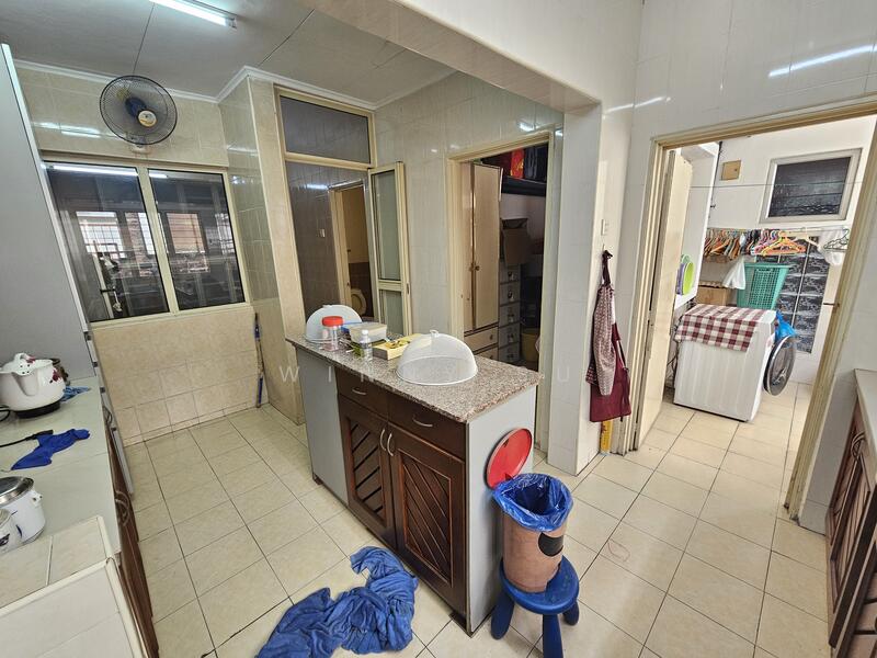Bukit Jelutong untuk Untuk Dijual - RM 1,550,000, Feb 2026 - Kitchen - PropertyGuru.com.my