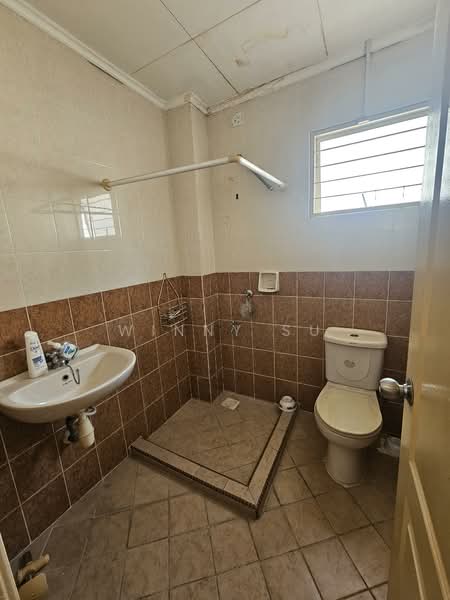 2-storey Terraced House for Sale in Bukit Jelutong (Shah Alam) - Winny Su - Bathroom - PropertyGuru.com.my