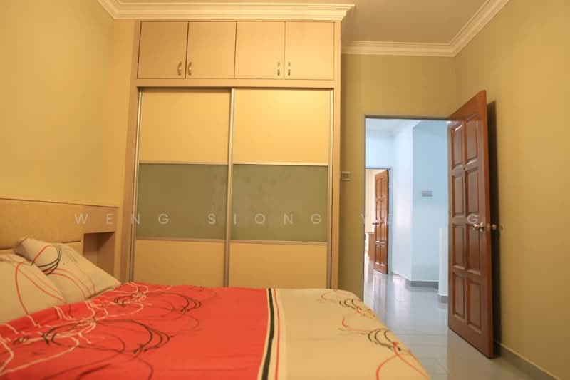 2-storey Terraced House for Sale in Bandar Sungai Long (Selangor) - Dexter Yeong - Bedroom - PropertyGuru.com.my
