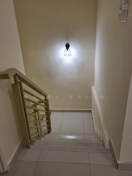 2-storey Terraced House for Rent in Bukit Bandaraya (Shah Alam) - Hairi Halim - Corridor - PropertyGuru.com.my