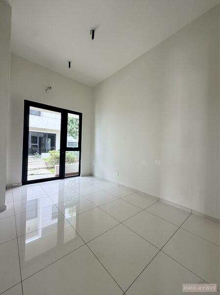 Bandar Rimbayu untuk Untuk Disewa - RM 6,000 /bulan, Apr 2026 - Interior - PropertyGuru.com.my