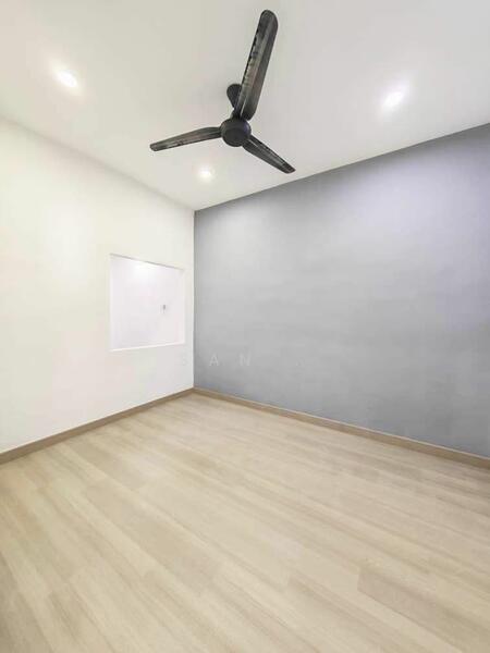 1-storey Terraced House for Sale in Taman Ungku Tun Aminah (Skudai) - San . - Interior - PropertyGuru.com.my