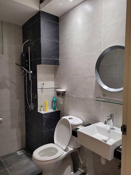 Kondominium untuk Disewa di QuayWest Residence - Jack Law - Bathroom - PropertyGuru.com.my
