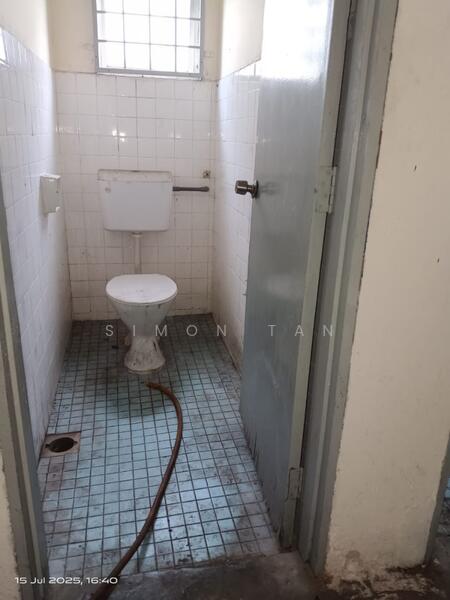 Cluster Factory for Sale in Bukit Jalil (Kuala Lumpur) - Simon Tan - Bathroom - PropertyGuru.com.my