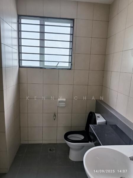 Bandar Botanic Klang untuk Untuk Dijual - RM 850,000, Feb 2026 - Bathroom - PropertyGuru.com.my