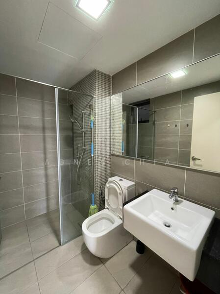 V Residence 2 @ Sunway Velocity untuk Untuk Disewa - RM 4,200 /bulan, Mac 2026 - Bathroom - PropertyGuru.com.my