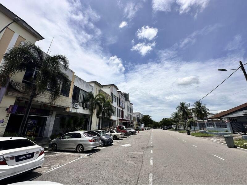 Shop / Office for Sale in Taman Munsyi Ibrahim (Johor Bahru) - Loh Lee Peng - Exterior - PropertyGuru.com.my