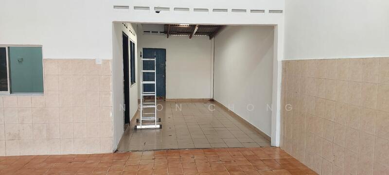 Shop for Rent in Johor Bahru (Johor) - Benson Chong - Interior - PropertyGuru.com.my