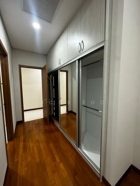 Kondominium untuk Disewa di 8 Gurney (The Shore Condominium) - Lucas Foo - Corridor - PropertyGuru.com.my