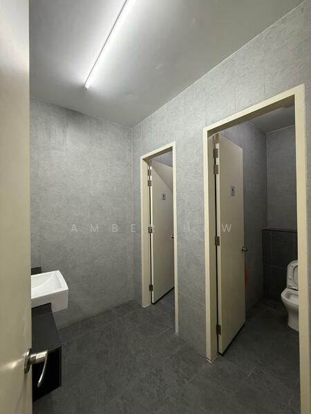 Eco Business Park 2 Senai untuk Untuk Disewa - RM 10,500 /bulan, Feb 2026 - Bathroom - PropertyGuru.com.my