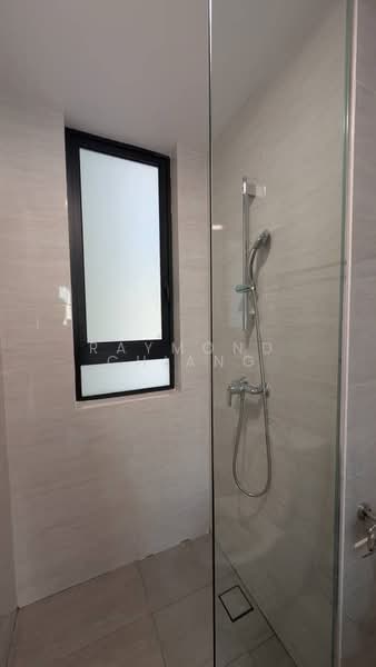 Service Residence for Sale at Baron Residence @ Lake City - Raymond Chiang - Bathroom - PropertyGuru.com.my
