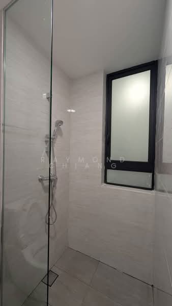 Service Residence for Sale at Baron Residence @ Lake City - Raymond Chiang - Bathroom - PropertyGuru.com.my