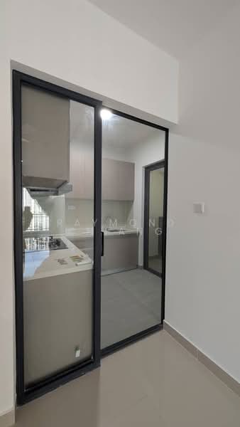 Service Residence for Sale at Baron Residence @ Lake City - Raymond Chiang - Kitchen - PropertyGuru.com.my