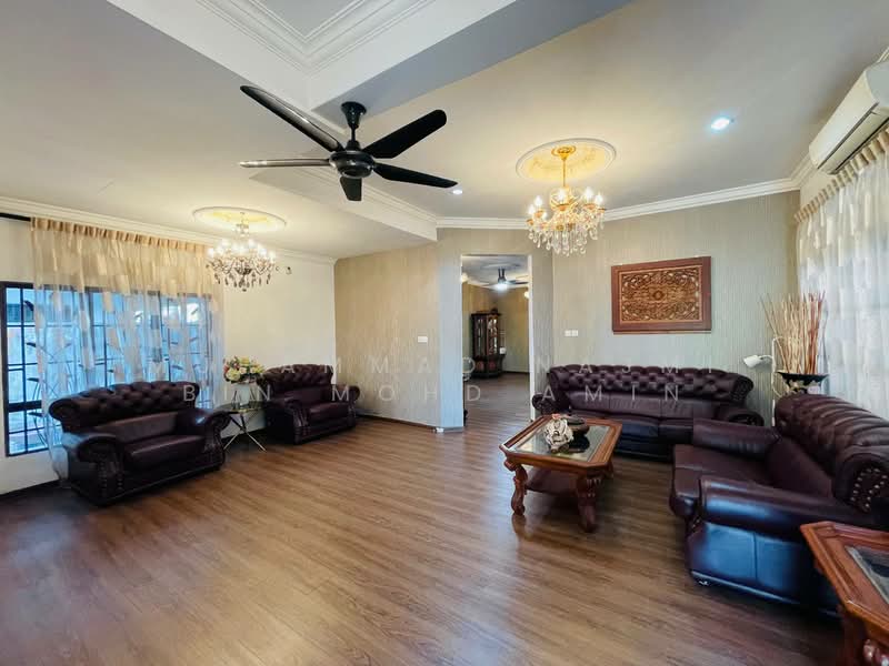 Rumah Banglo untuk Dijual di Gombak (Selangor) - Muhammad Najmi Bin Mohd Amin - Living Room - PropertyGuru.com.my