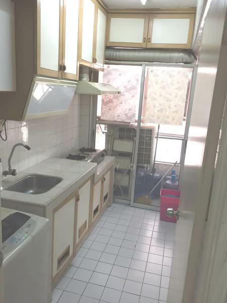 Condominium for Rent at Sang Suria - Y.L. Yong - Kitchen - PropertyGuru.com.my