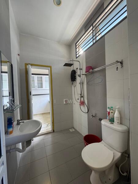 2-storey Terraced House for Rent in Iskandar Puteri (Nusajaya) (Johor) - Li Wei - Bathroom - PropertyGuru.com.my