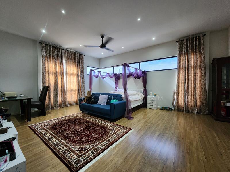 Semi-Detached House for Sale in Kota Kemuning (Shah Alam) - Krystin Lim - Bedroom - PropertyGuru.com.my