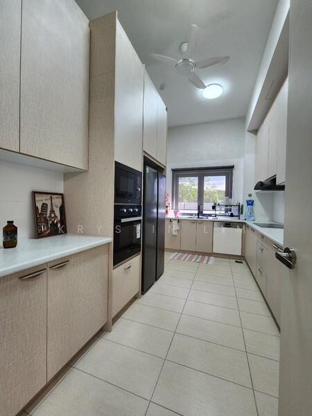 Semi-Detached House for Sale in Kota Kemuning (Shah Alam) - Krystin Lim - Kitchen - PropertyGuru.com.my