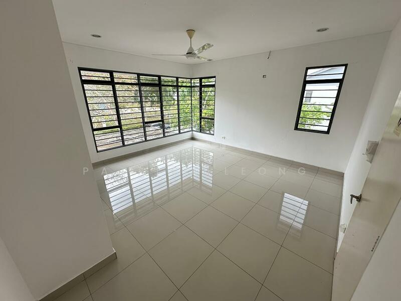 2-storey Terraced House for Sale in Rawang (Selangor) - Patrick Leong - Living Room - PropertyGuru.com.my