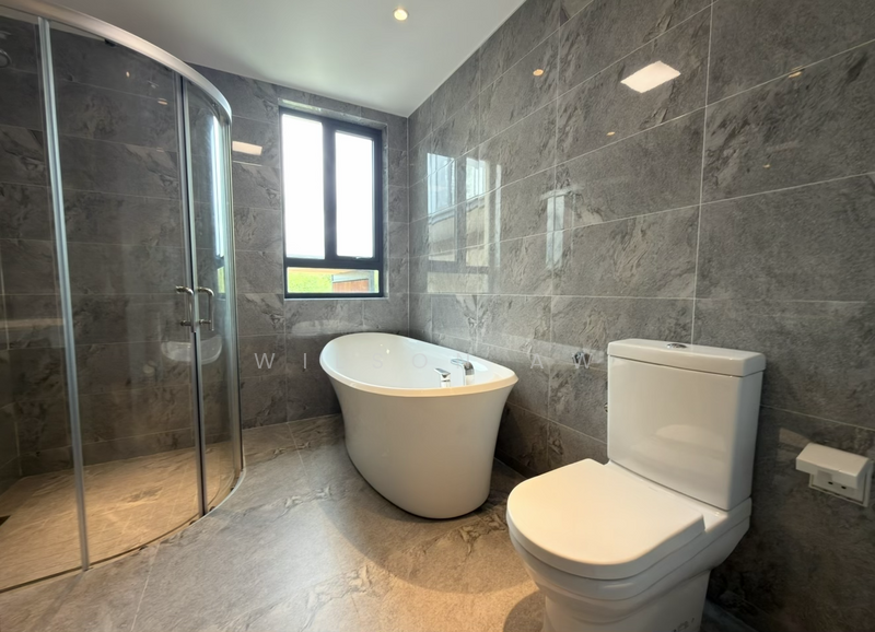 Cluster House for Sale in Forest City (Gelang Patah) - Wilson Aw - Bathroom - PropertyGuru.com.my