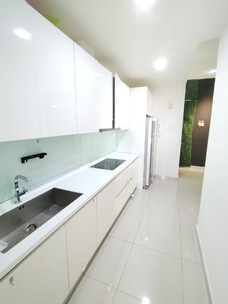 Tropez Residences untuk Untuk Disewa - RM 2,200 /bulan, Feb 2026 - PropertyGuru.com.my