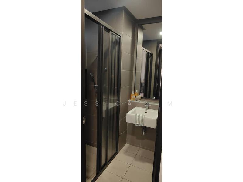 The Tamarind untuk Untuk Disewa - RM 3,600 /bulan, Mac 2026 - Bathroom - PropertyGuru.com.my