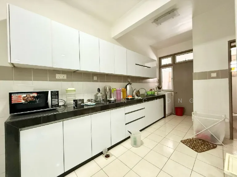 2-storey Terraced House for Sale in Shah Alam (Selangor) - Yap Chean Chong - Kitchen - PropertyGuru.com.my