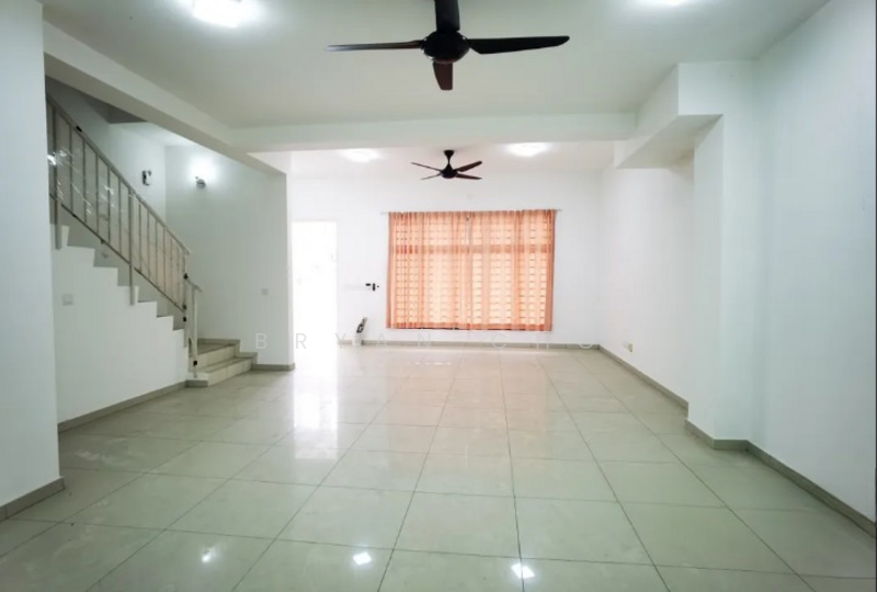 2-storey Terraced House for Sale in Semenyih (Selangor) - Bryan Cho - Living Room - PropertyGuru.com.my