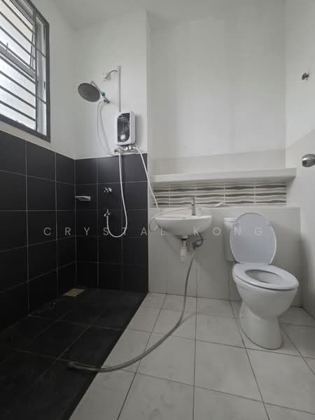 2-storey Terraced House for Sale in Taman Setia Indah (Tebrau) - Crystal Kong - Bathroom - PropertyGuru.com.my