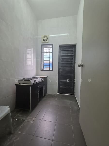2-storey Terraced House for Sale in Taman Setia Indah (Tebrau) - Crystal Kong - Kitchen - PropertyGuru.com.my