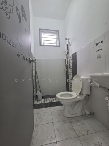 2-storey Terraced House for Sale in Taman Setia Indah (Tebrau) - Crystal Kong - Bathroom - PropertyGuru.com.my