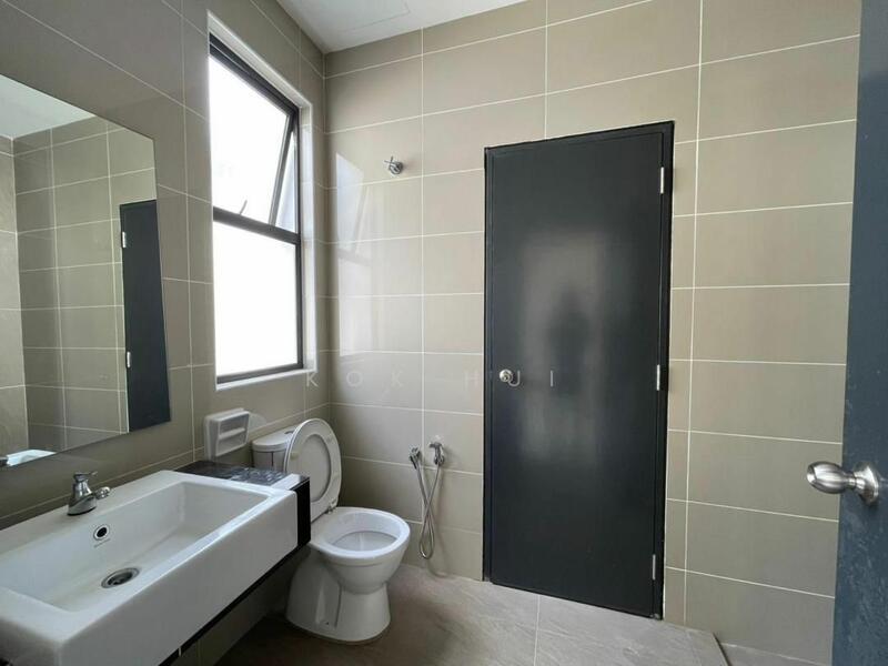 austin austins untuk Untuk Dijual - RM 990,000, Feb 2026 - Bathroom - PropertyGuru.com.my