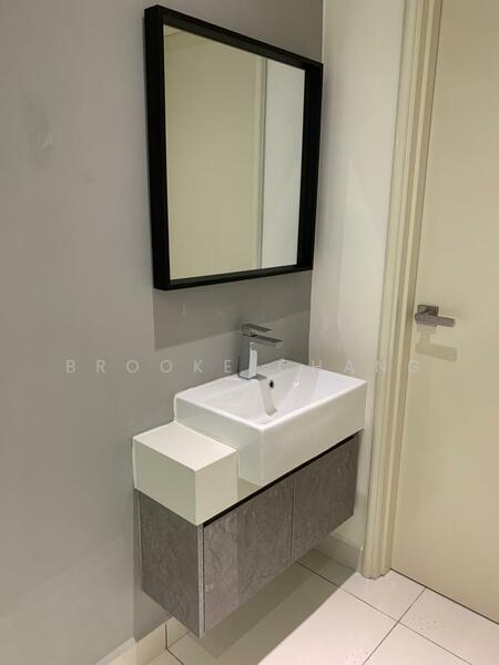 Servis Apartment untuk Dijual di Arte Mont Kiara - Brooke Chang - Bathroom - PropertyGuru.com.my