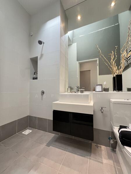 2-storey Terraced House for Sale in Semenyih (Selangor) - Jasper Tan - Bathroom - PropertyGuru.com.my
