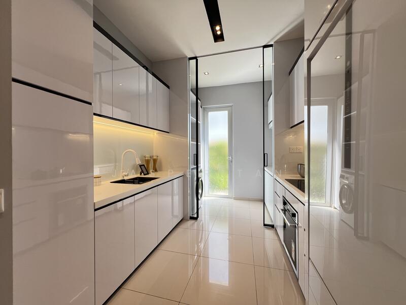 2-storey Terraced House for Sale in Semenyih (Selangor) - Jasper Tan - Kitchen - PropertyGuru.com.my