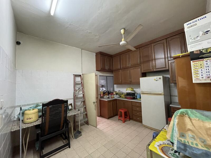 2-storey Terraced House for Sale in Kota Kemuning (Shah Alam) - Denice Ng - Kitchen - PropertyGuru.com.my