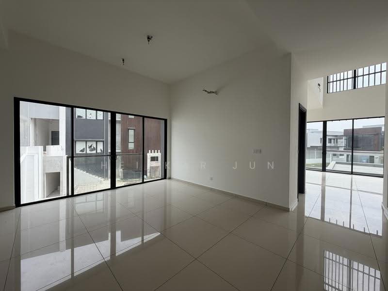Bungalow House for Sale in Jade Hills (Kajang) - Hei Kar Jun - Living Room - PropertyGuru.com.my