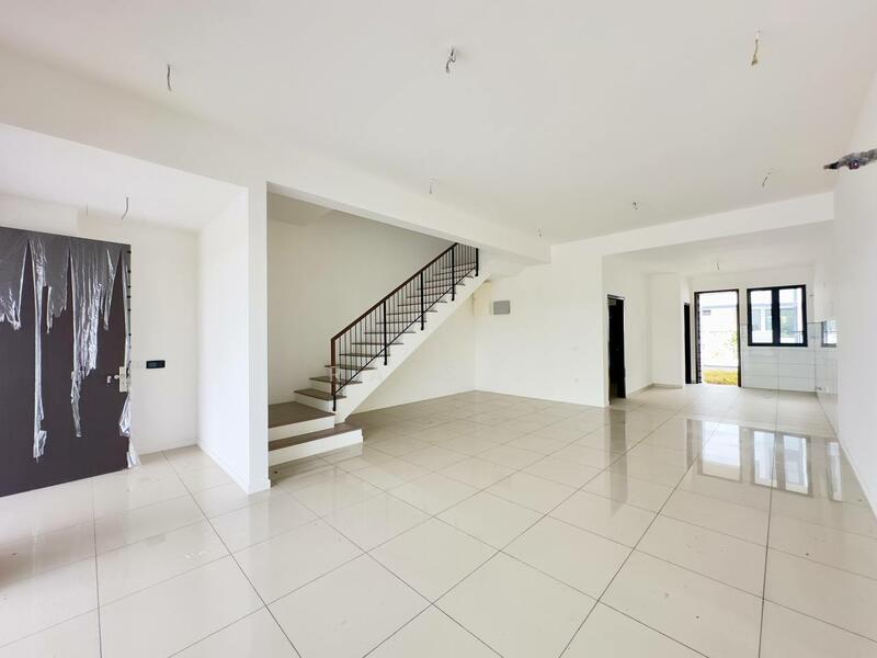 2-storey Terraced House for Sale in Bandar Bukit Raja (Klang) - RAIS . - Living Room - PropertyGuru.com.my