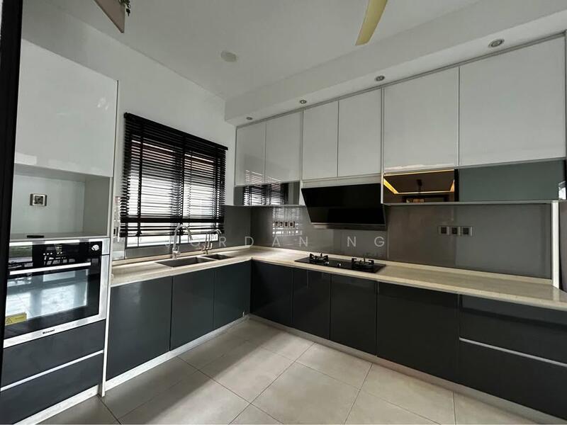 2-storey Terraced House for Sale in Kota Kemuning (Shah Alam) - Jordan Ng - Kitchen - PropertyGuru.com.my