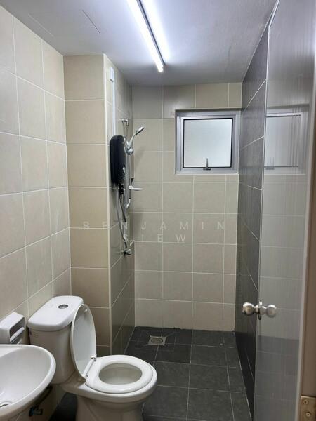 Pangsapuri untuk Disewa di Harmoni @ Eco Majestic - Benjamin Siew - Bathroom - PropertyGuru.com.my