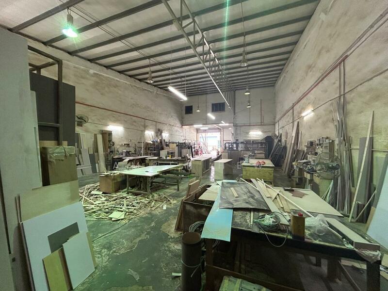 Terrace Factory for Rent in Taman Desa Cemerlang (Ulu Tiram) - Amber Hew - Interior - PropertyGuru.com.my