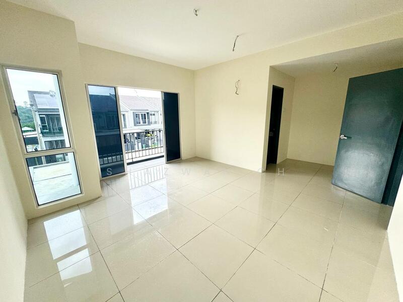 2-storey Terraced House for Sale in Bukit Sungai Long (Bandar Sungai Long) - Shazwan CH - Living Room - PropertyGuru.com.my