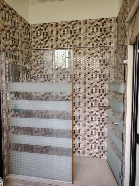 Bungalow House for Sale in SS19 (Subang Jaya) - Reena Sarif - Bathroom - PropertyGuru.com.my
