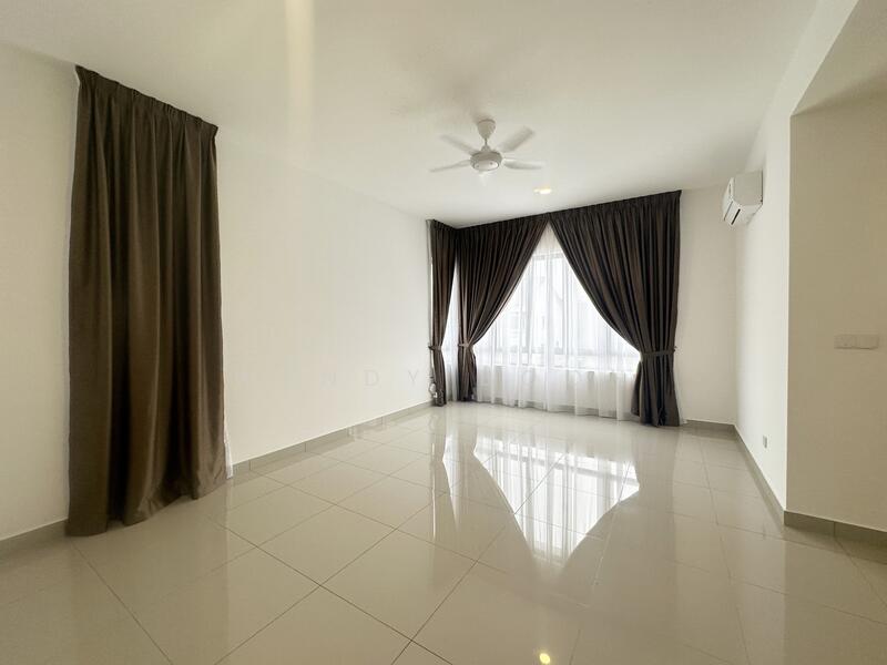 2-storey Terraced House for Sale in Cyberjaya (Selangor) - Wendy Boon - Living Room - PropertyGuru.com.my