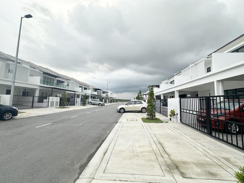 2-storey Terraced House for Sale in Cyberjaya (Selangor) - Wendy Boon - Exterior - PropertyGuru.com.my